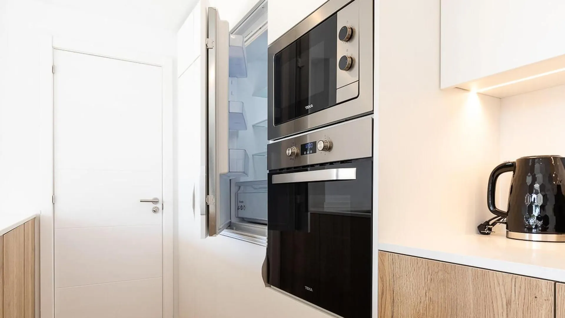 Вилла Casa Aloha Goertz Con Amarre Y Piscina - Hisp-288-67 Эмпуриабрава