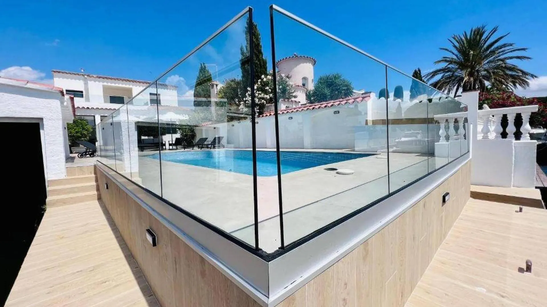 Вилла Casa Aloha Goertz Con Amarre Y Piscina - Hisp-288-67 Эмпуриабрава